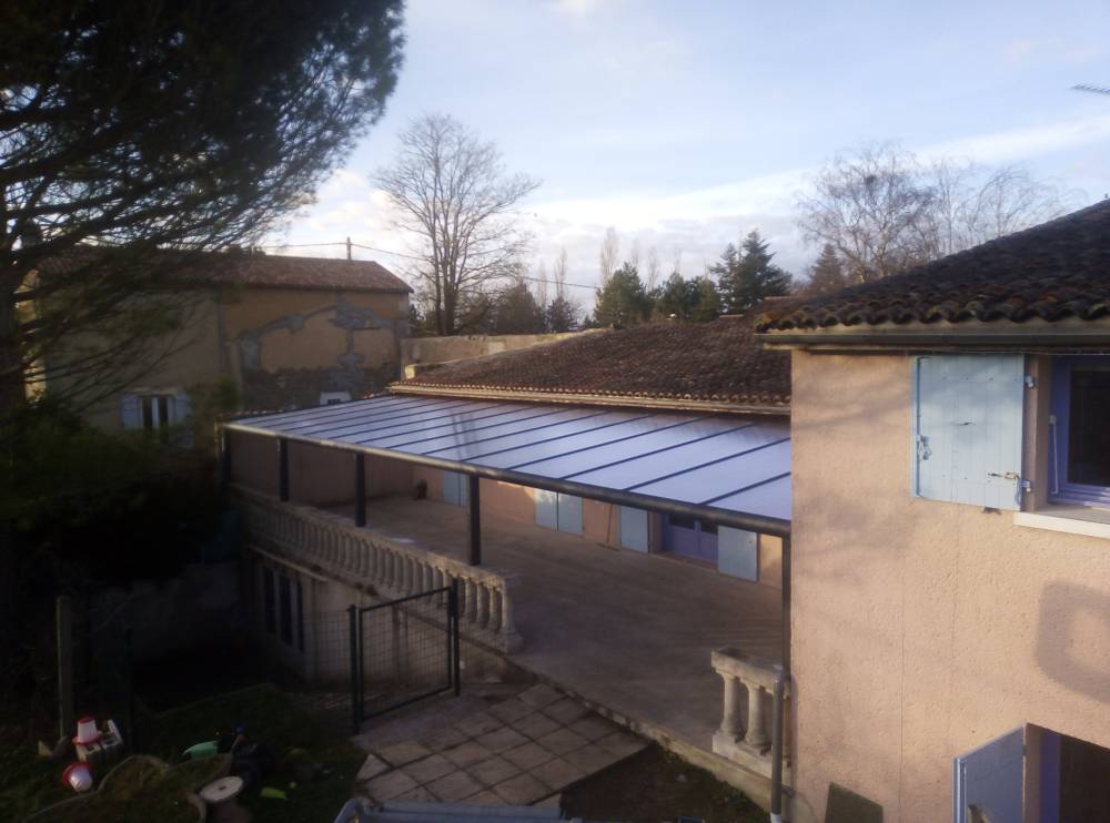 pergola opaque